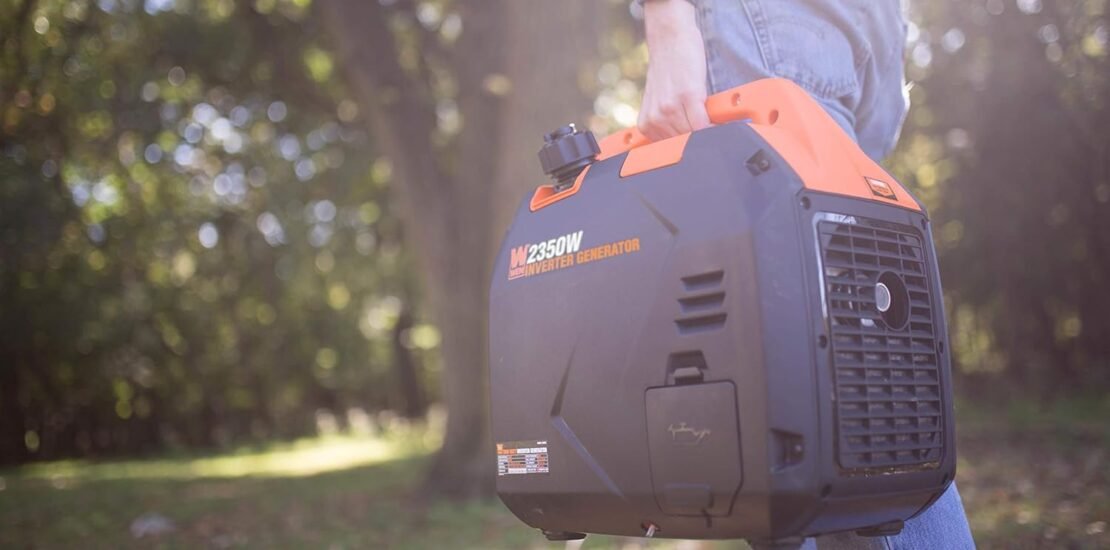 WEN Super Quiet 2350-Watt Portable Inverter Generator with Fuel Shut Off, Gasoline Power, Ultra Lightweight (56235i), Black WEN Super Quiet 2350-Watt Portable Inverter Generator with Fuel Shut Off, Gasoline Power, Ultra Lightweight (56235i), Black